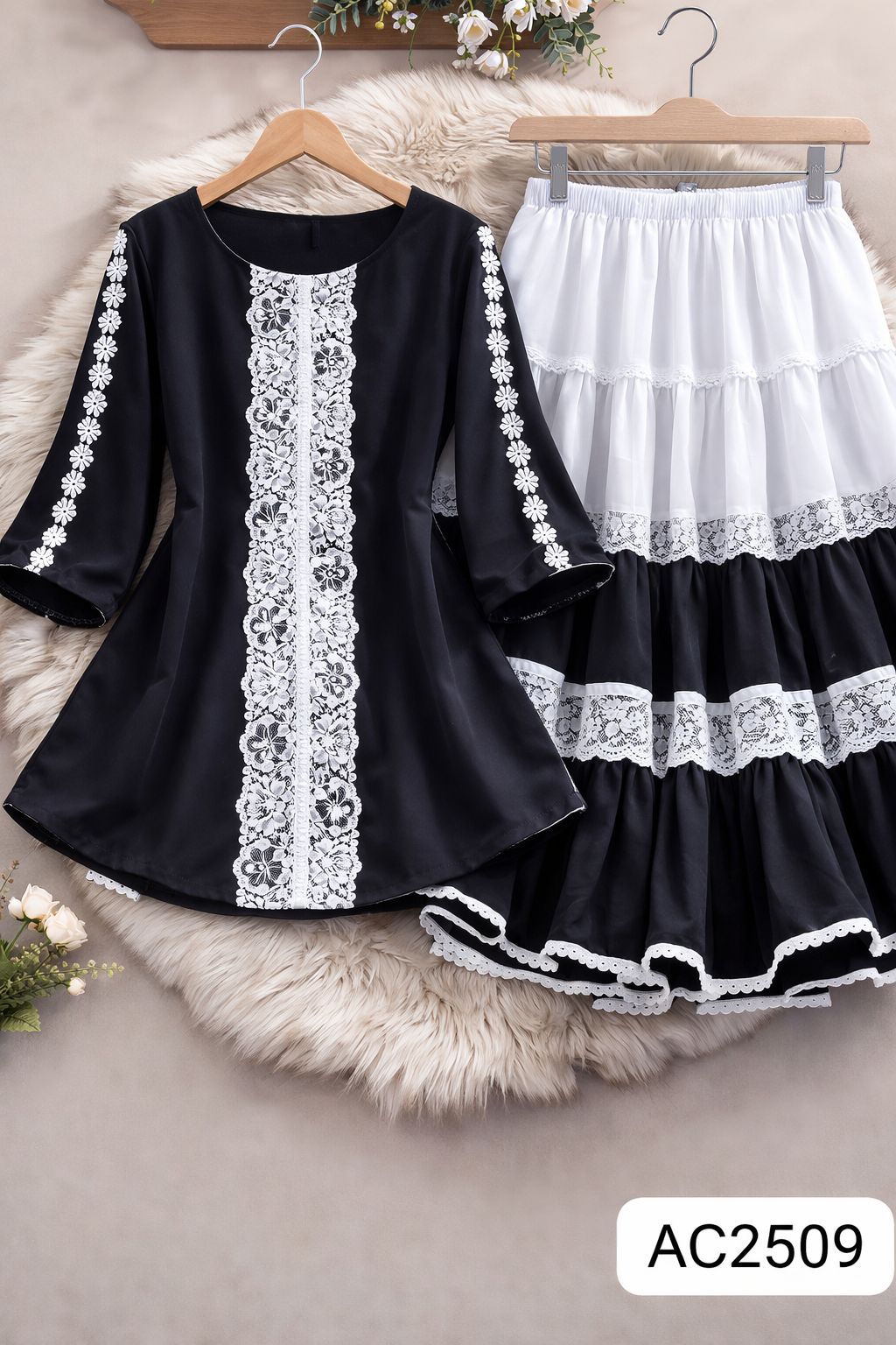 Trendy Ladies Tops and Skirt Set